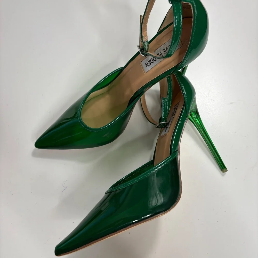 Steve Madden Green Translucent Pointed Toe Ankle Strap Stiletto Heels 7.5